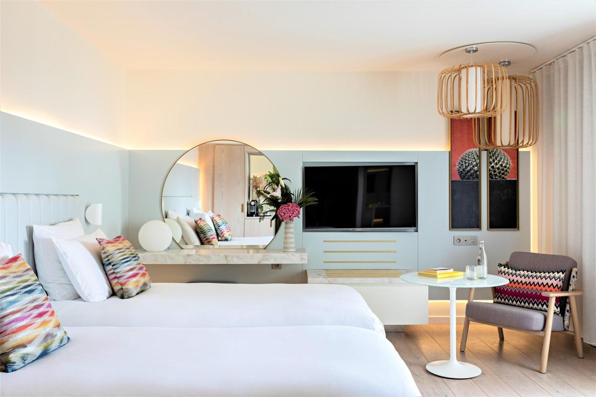 Hotel Croisette Beach Cannes Mgallery 4* Cannes